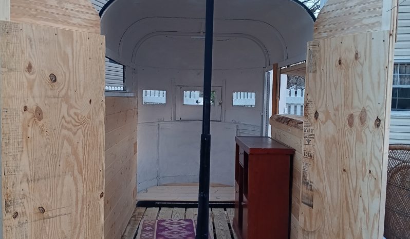 
								Start up Coffee Trailer full									