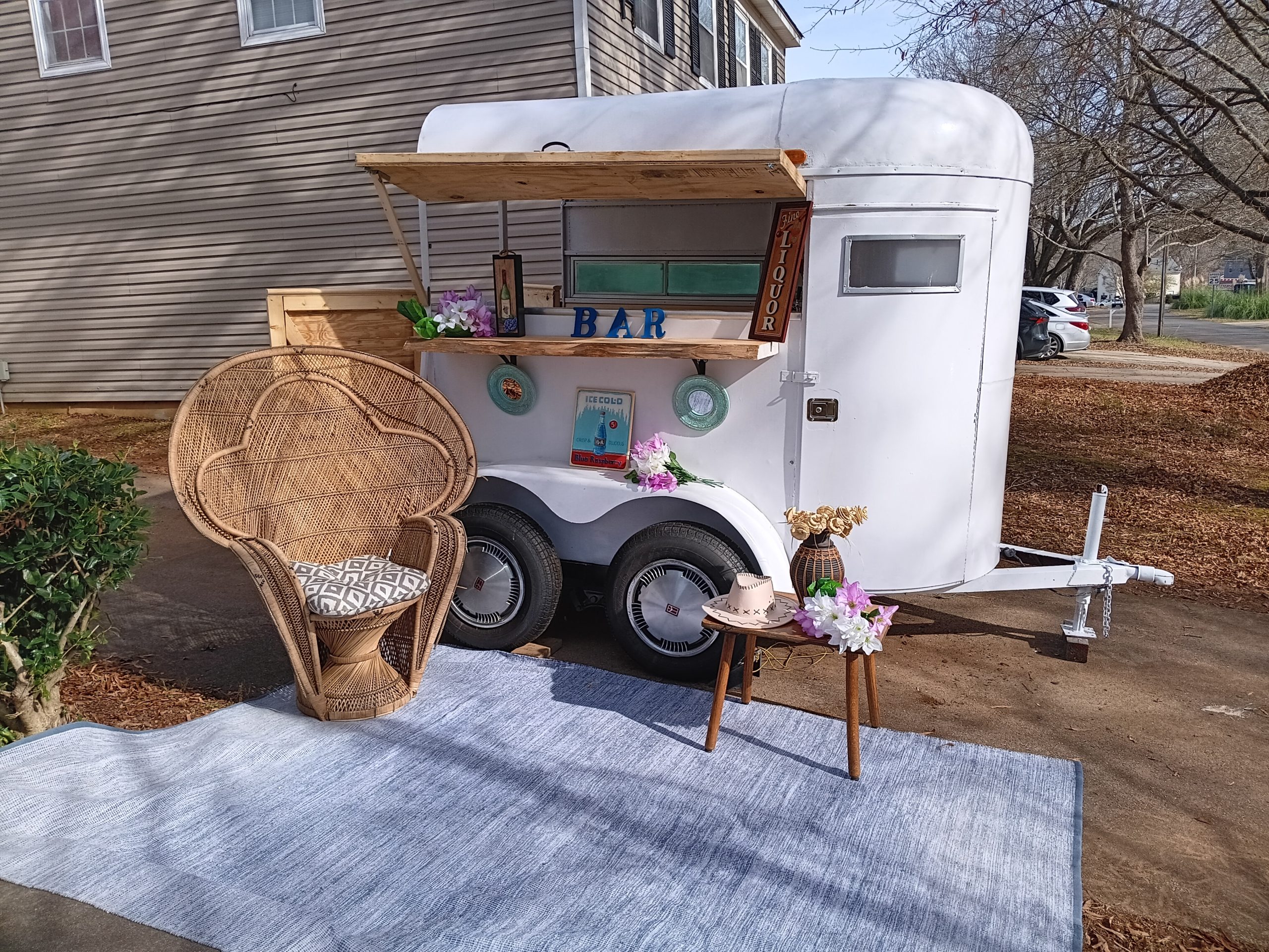 Bohemian Mobile Bar
