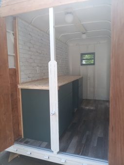 
										Converted Horse Trailer full									
