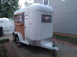 
										XL Converted Horse Trailer full									