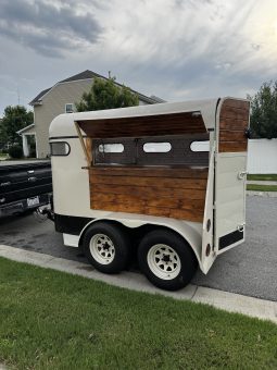 
										Custom Lemonade Trailer full									